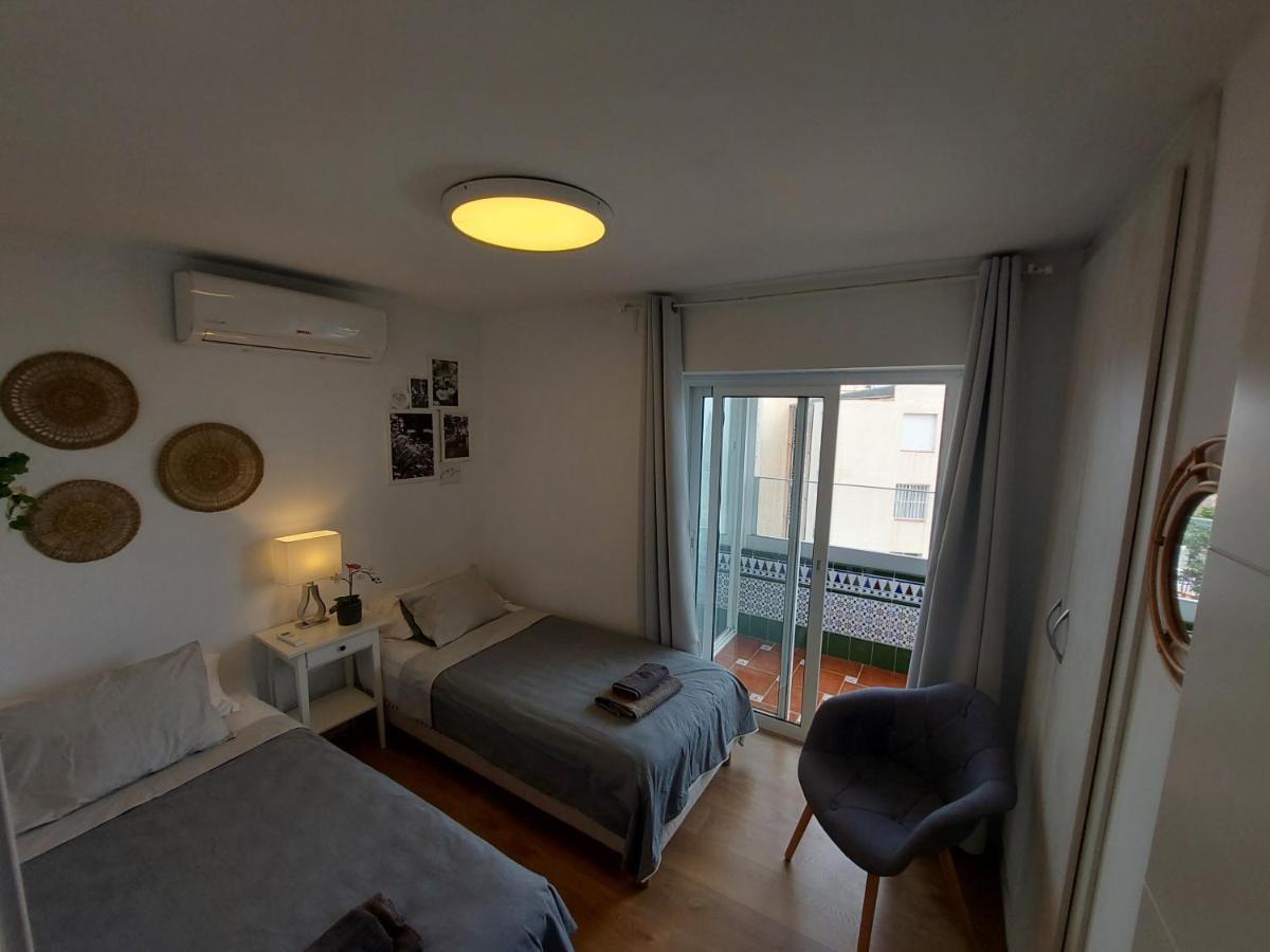 Beautiful Sea Views Cozy Apartment 350 M From Beach Benalmádena Eksteriør bilde
